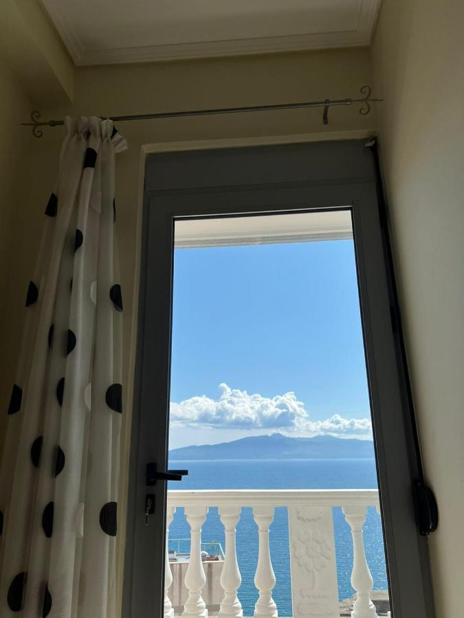 Adam Apartments Саранде Екстериор снимка